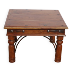 Table basse carrée en bois et fer forgé Table basse carrée en bois et fer forgé