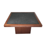 Table basse carrée en granit, circa 1980 Table basse carrée en granit, circa 1980
