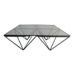 Table basse carrée en métal noir style alanda Table basse carrée en métal noir style alanda