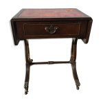 Table basse dessus cuir