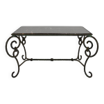 Table basse en fer forg patin et marbre noir, circa 1940