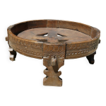 Table basse indienne xix sculpte - art populaire