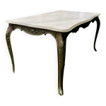 Table basse en marbre et métal doré style louis xv Table basse en marbre et métal doré style louis xv