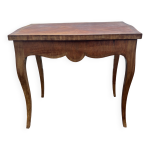 Table basse marquetée style louis xv Table basse marquetée style louis xv