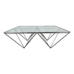Table basse pyramidale en fil d'acier chrom et verre dans le got de piva