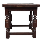 Table basse � rabats style renaissance en ch�ne massif