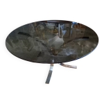 Table basse ronde en verre fumé et métal chromé Table basse ronde en verre fumé et métal chromé