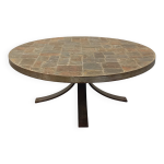 Table basse ronde vintage brutaliste en m�tal et ardoise des ann�es 70