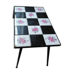 Table basse structure fer céramique noire et blanche 1950 / 60 Table basse structure fer céramique noire et blanche 1950 / 60
