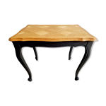 Table basse style régence Table basse style régence