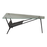 Table basse en verre et métal laqué noir Table basse en verre et métal laqué noir