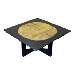 Table brutaliste avec plateau en ardoise 60s 70s Table brutaliste avec plateau en ardoise 60s 70s