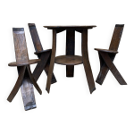 Table et chaises brutaliste , cave à vin Table et chaises brutaliste , cave à vin