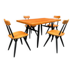 Table et chaises d'ilmari tapiovaara Table et chaises d'ilmari tapiovaara