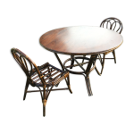 Table et chaises en rotin Table et chaises en rotin