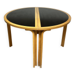 Table danoise par rud thygesen & johnny sorensen pour magnus olesen, 1970s Table danoise par rud thygesen & johnny sorensen pour magnus olesen, 1970s