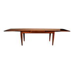 Table extensible en merisier, xixème siècle Table extensible en merisier, xixème siècle