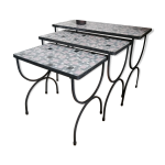 Tables gigognes