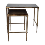 Tables gigognes en bronze et verre eglomis�