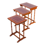 Tables gigognes en merisier de heldense, angleterre, 1978