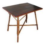 Table de jeu en bois, bambou et rotin, années 60 Table de jeu en bois, bambou et rotin, années 60