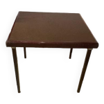 Table de jeu en bois avec pieds pliables Table de jeu en bois avec pieds pliables