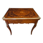 Table à jeu style louis xv en marqueterie Table à jeu style louis xv en marqueterie