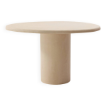 Table � manger lor? en b�ton cir�