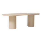 Table � manger na? en b�ton