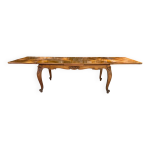 Importante table À manger en noyer de style louis xv Importante table À manger en noyer de style louis xv