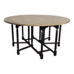 Table à manger avec rabats en bois, 6 / 8 couverts Table à manger avec rabats en bois, 6 / 8 couverts