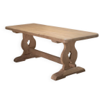 Table monastre rnove