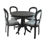 Table avec rallonge et 4 chaises en merisier Table avec rallonge et 4 chaises en merisier