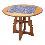 Table de repas par guillerme et chambron Table de repas par guillerme et chambron