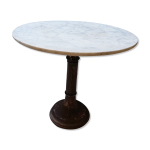 Table ronde en marbre