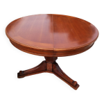 Table ronde en merisier Table ronde en merisier