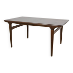 Table de salle  manger danoise en teck, style mid - century, par johannes andersen pour uldum mobelfa ...