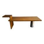 Table de salle � manger g�om�trique brutaliste plateau en bois naturel avec support en m�tal, design ...