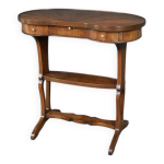 Table de salon en acajou et marqueterie de bois rose, style louis xvi fin