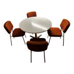 Table vintage extensible relevable avec ses 4 chaises Table vintage extensible relevable avec ses 4 chaises