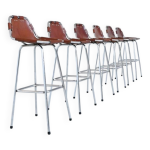 Tabourets de bar en cuir sélectionnés par charlotte perriand pour les arcs, france 1960 Tabourets de bar en cuir sélectionnés par charlotte perriand pour les arcs, france 1960
