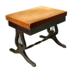 Tabouret coffre pieds lyre pattes de lion style anglais