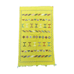 Tapis berbre marocain jaune ethnique