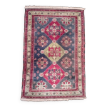 Tapis indo caucasien fait main 180x120cm Tapis indo caucasien fait main 180x120cm