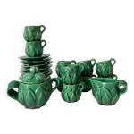 Tasses anciennes en barbotine avec soucoupes, sucrier et pichet  lait