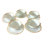Tasses et sous - tasses