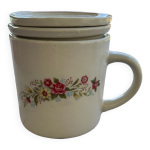 Tasse tisanire avec son filtre et son couvercle