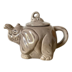 Thire lphant vintage