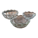 Trio de saladiers en verre moul forme florale  18 / 20 / 23 cm