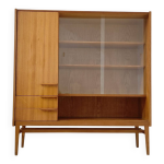 Vaisselier, buffet haut par frantisek mezulanik pour up zavody 1960